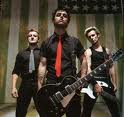 הבאת הלהקה האמריקאית &quot;גרין דיי&quot;{green day} לישראל
