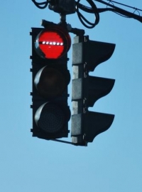 החלפת הרמזורים המיושנים ברמזורי LED