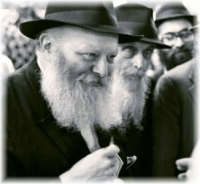 פתיחת בי&quot;ס בנות חב&quot;ד ברחובות