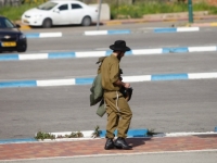 מתגייסים לעזרת לומדי התורה 
