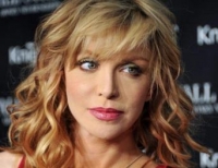 courtney love to israel!!
