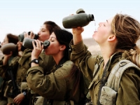 לוחמות קרביות!
