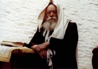 עצומה לקרוב הגאולה וגילוי הרבי מלך המשיח...