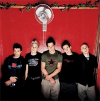 הבאת Simple Plan לארץ
