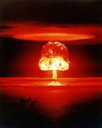 די לגרעין האיראני Enough with the Iranian nuclear issue