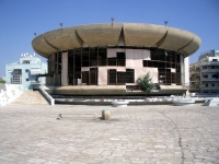 מתנגדים לפתיחת מועדון חשפנות על חורבות הקולסיאום