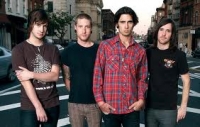 להביא את the all american rejects לישראל
