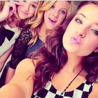 chloe brooke & paige to israel