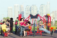 עצומה להקמת חלקת &quot;חדר כושר&quot; בבצרה!