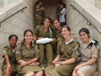 זכויות החיילות הדתיות ללבוש חם בחורף