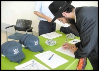 עצומה נגד שח&quot;ר כחול חייל האויר